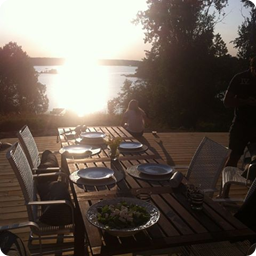 Photo: En magisk dag avslutas med en supermiddag (som alltid hos SysterYster) Sverige när det är som bäst :-)